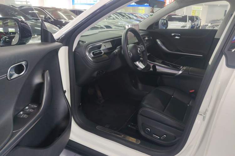 Used  #3 2023 Pro+ Edition
