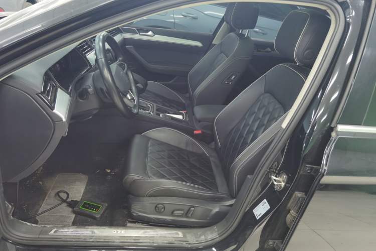 Used Volkswagen Magotan GTE Plug-in Hybrid 2022 GTE Luxury Model
