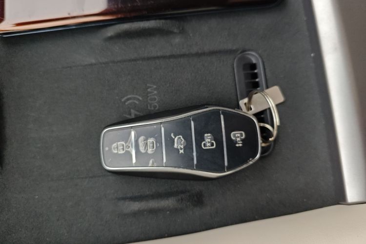 Used BYD Xia 2025 DM-i 1.5T 180km Beyond Edition
