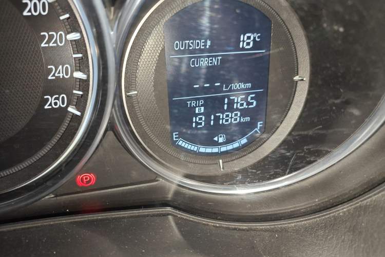 Used Mazda CX-5 2015 2.0L Automatic Two-Wheel Drive Urban Version