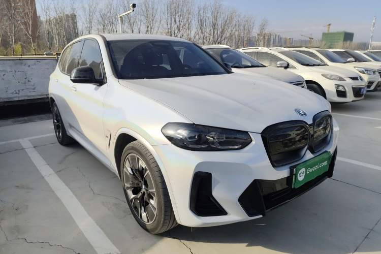 Used BMW iX3 2022 Leading Model
