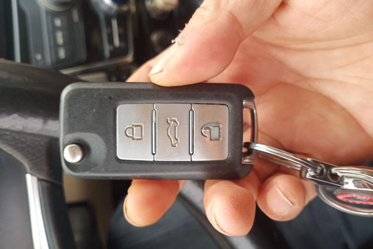 Used Zotye Domy X5 2017 Value Edition 1.6L Manual Fashion Model