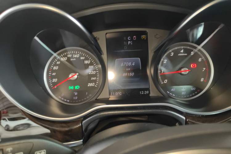 Used Mercedes-Benz V-Class 2017 V 260 Prestige Edition
