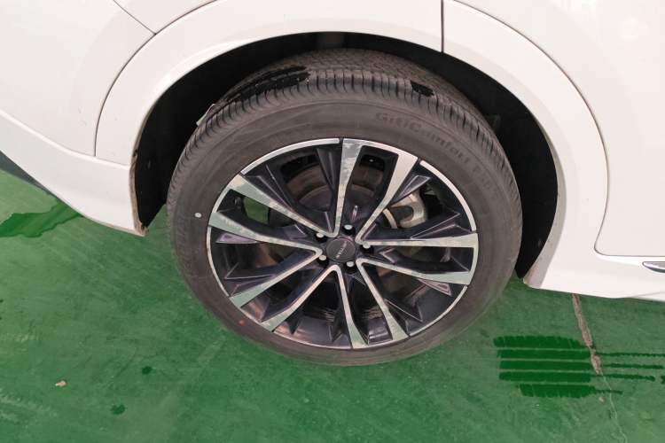 Used JETOUR X70 PLUS 2021 1.6T DCT Pro 5-Seater
