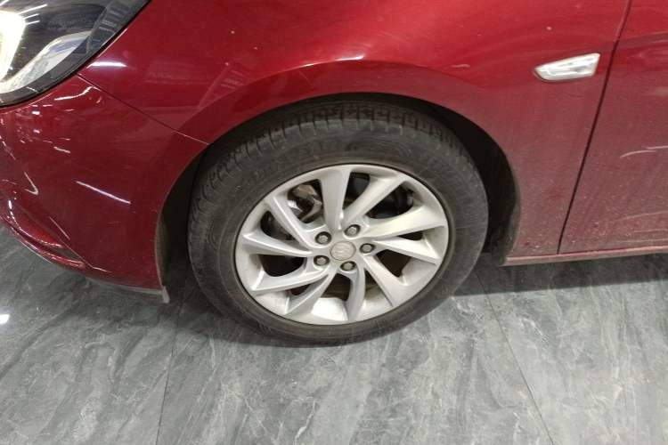 Used Buick Verano 2016 Hatchback 15S Automatic Leading Model
