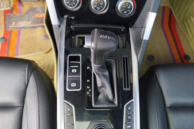 Used Haval H7 2016 Blue-Label H7 2.0T Automatic Luxury Model
