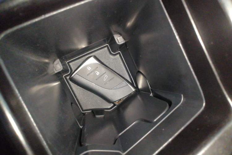 Used Lexus ES 2020 200 Excellence Edition