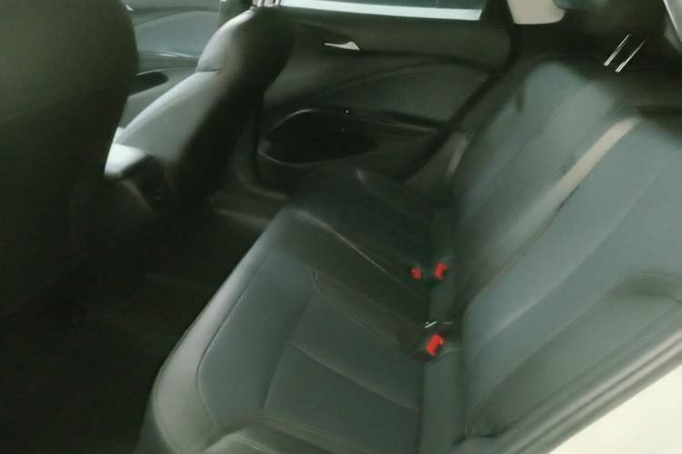 Used Buick Velite 6 2023 430km Range Commuter Version