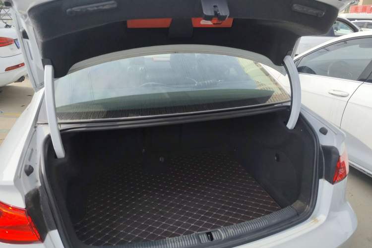 Used Audi A3 2016 Limousine 35 TFSI Prestige Edition
