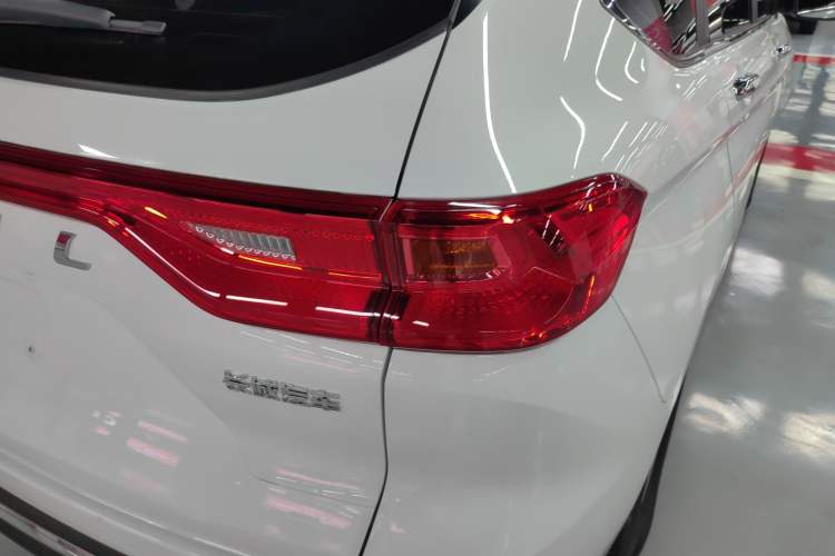 Used Haval M6 2021 PLUS 1.5T DCT Luxury Smart Connectivity Model