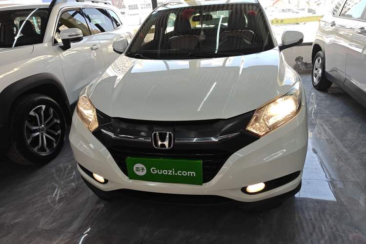 Used Honda Vezel 2015 1.5L CVT two-wheel drive Comfort trim
