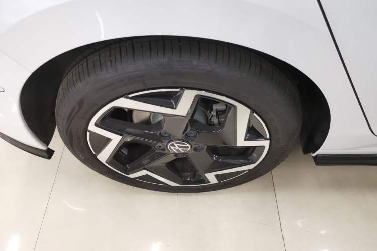 Used Volkswagen Golf 2025 300TSI R-Line