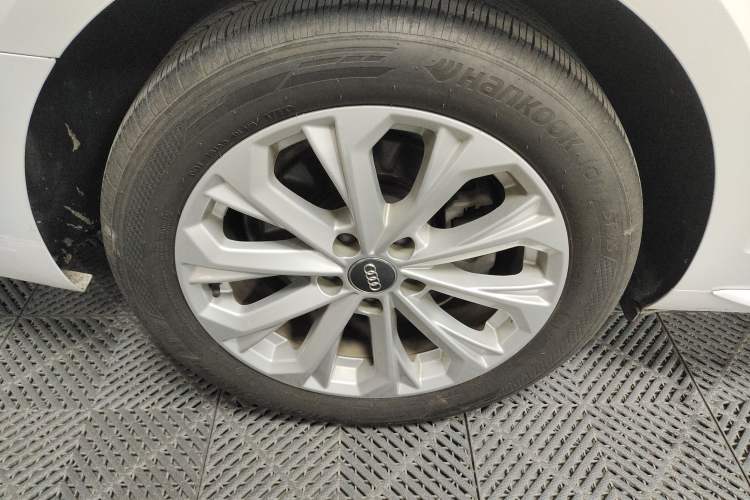 Used Audi A4L 2019 40 TFSI Ambition China VI