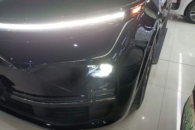 Used Li Auto L8 2023 Air model