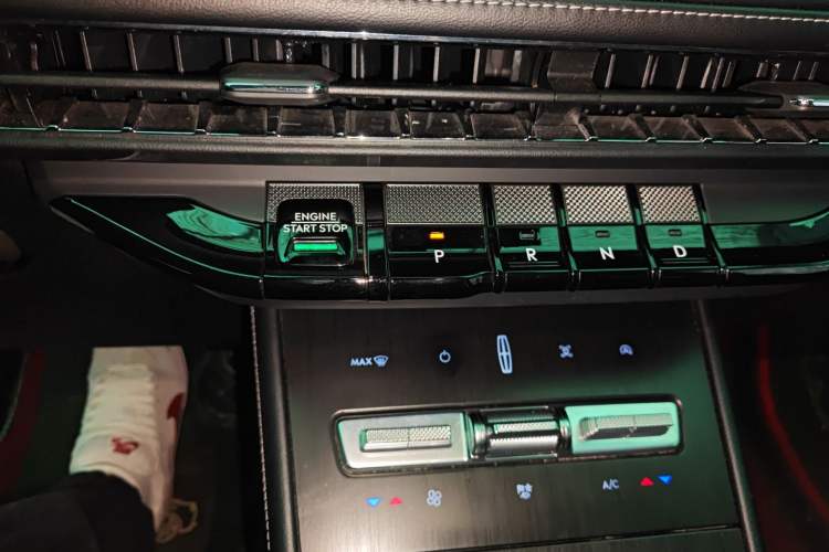 Used Lincoln Corsair 2023 2.0T Two-Wheel Drive Zunyue Edition
