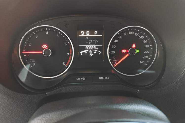 Used Volkswagen Polo 2016 1.6L Automatic Comfort Model