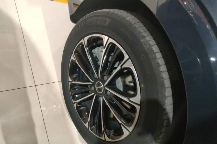 Used Roewe iMAX8 2021 400TGI Supreme Series Prestige Edition