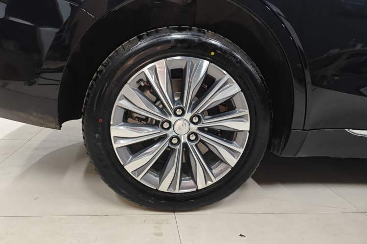 Used Hongqi E-QM5 2024 610 km PLUS