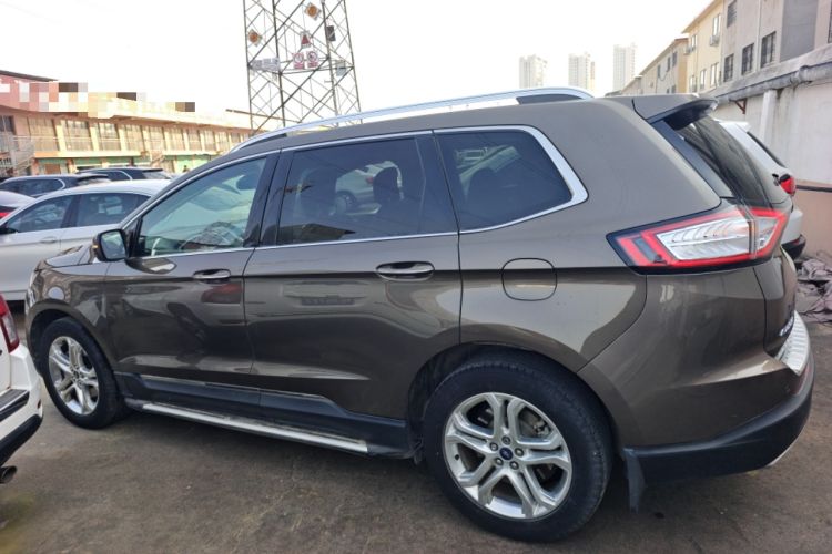 Used Ford Edge 2016 EcoBoost 245 Four-Wheel Drive Titanium Edition 7-Seater
