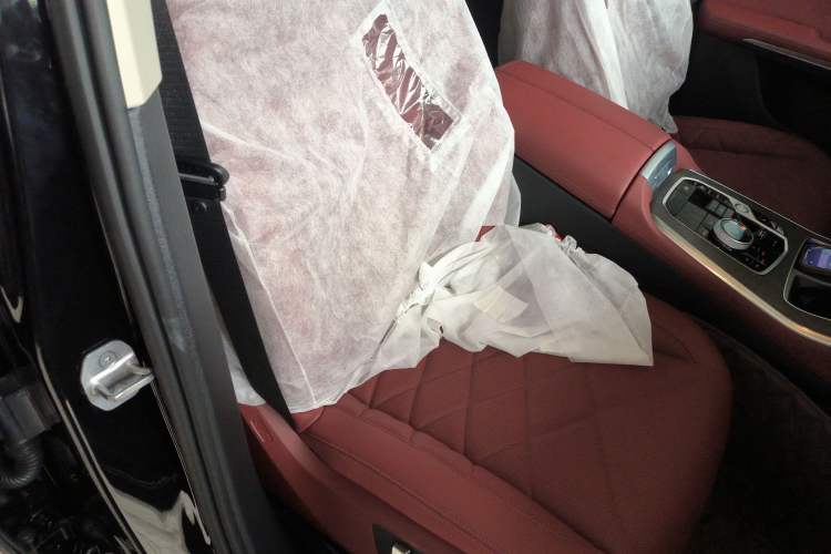 Used BMW X5 2023 xDrive 30Li Luxury M Sport Night Edition Package
