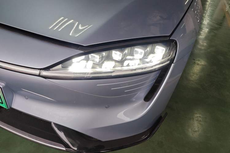 Used Hima Luxeed S7 2024 Max RS
