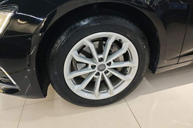 Used Audi A6L 2019 40 TFSI Luxury Prestige Edition
