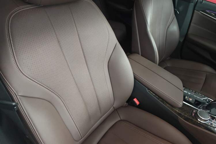 Used BMW 5 Series 2019 525Li M Sport Package