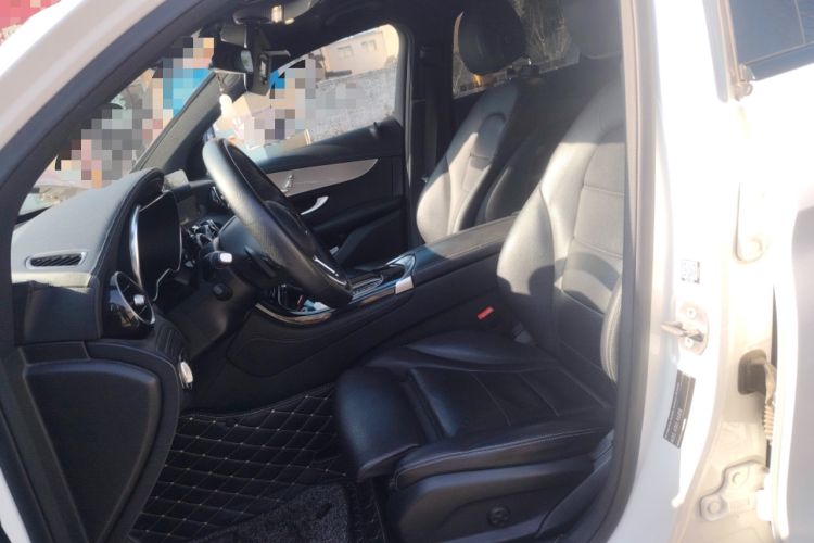 Used Mercedes-Benz GLC Coupe 2020 GLC 260 4MATIC Coupe SUV
