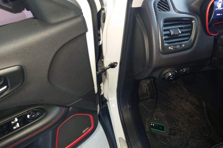 Used  Compass 2017 200TS Automatic High-Performance All-Wheel Drive Edition
