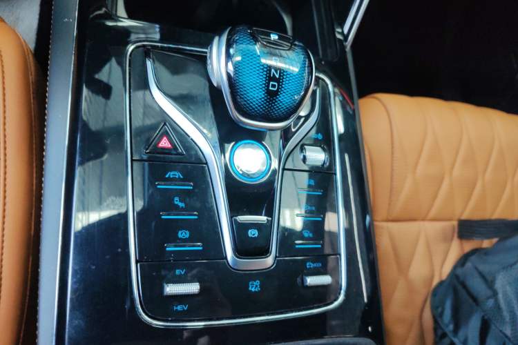 Used BYD Tang New Energy 2023 DM-i Champion Edition 112KM Prestige Model
