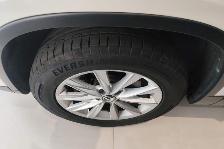 Used Volkswagen Tiguan 2015 1.8TSI Automatic Two-Wheel Drive Comfort Edition
