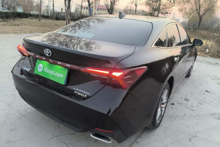 Used Toyota Avalon 2019 2.0L Luxury Edition China VI Standard
