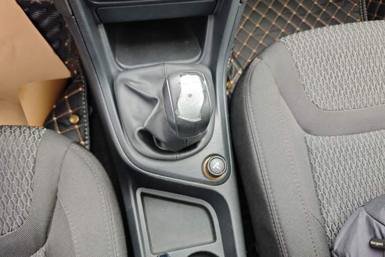 Used Peugeot 308 2014 Enjoy Edition Classic 1.6L Manual YouShang Model
