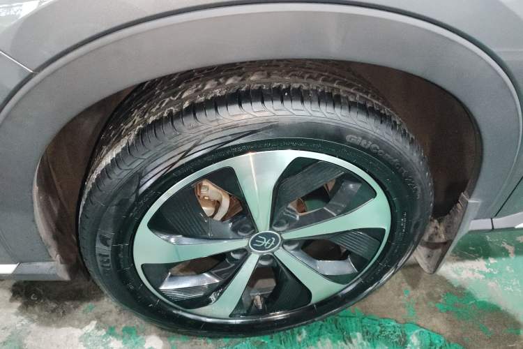 Used BYD Song PLUS New Energy 2021 DM-i 110KM Flagship Model
