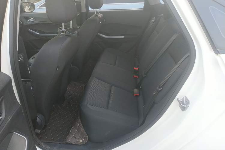 Used Ford Escort 2019 Revised 1.5L Automatic ZhiXiang Version (Tire Pressure Monitoring) China VI Standard
