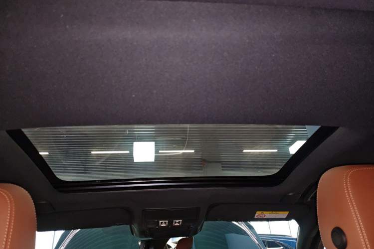 Used Jaguar XEL 2024 2.0T 250 PS R-DYNAMIC S Advanced Sport Edition
