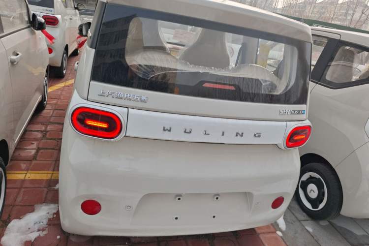 Used Wuling Hongguang MINIEV 2024 3rd Generation 215km Youth Edition