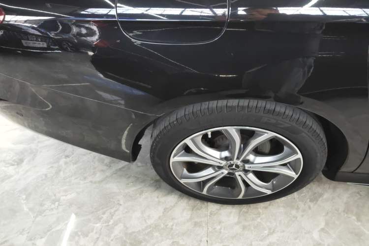 Used Mercedes-Benz E-Class 2022 E 300 L Sporty and Stylish Model