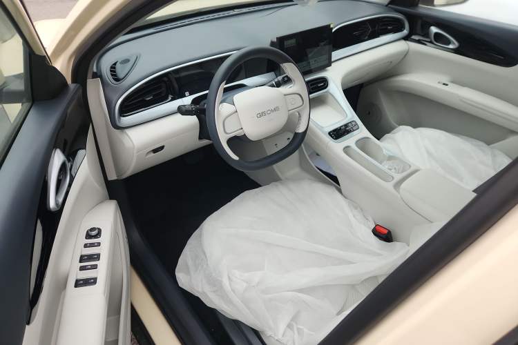 Used  Geome 2025 310km Youth Edition
