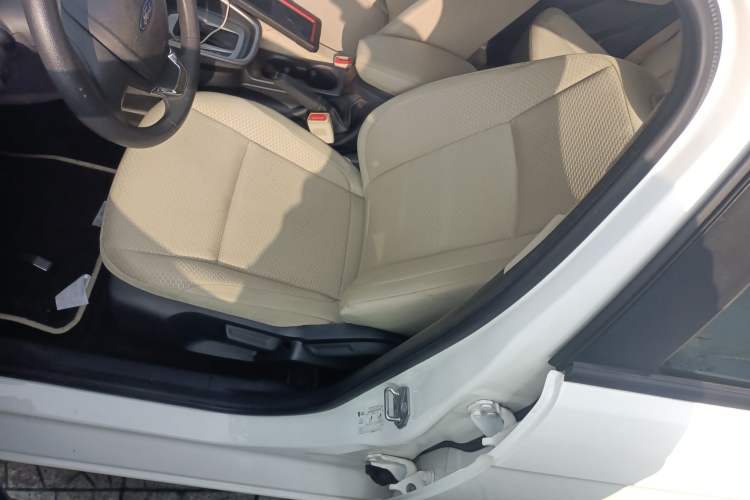 Used Ford Escort 2017 Revised Version 1.5L Automatic Comfort Edition
