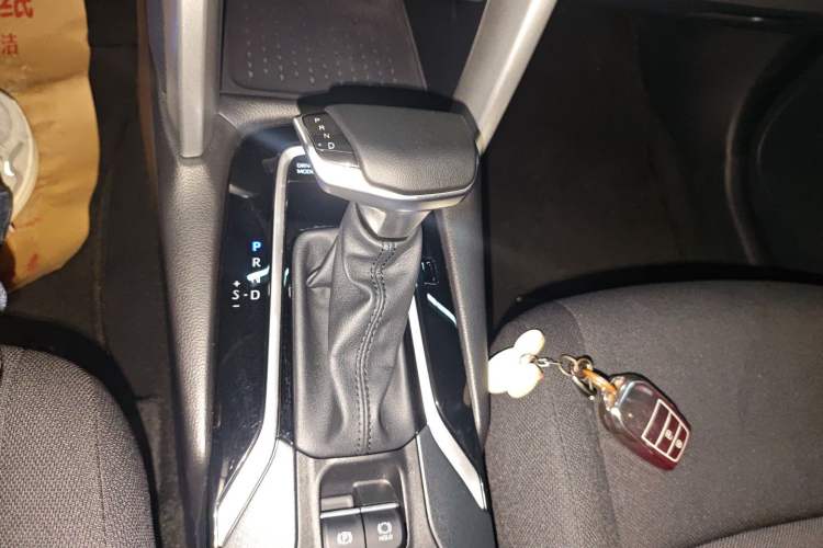 Used Toyota FRONTLANDER 2024 2.0L Smart Electric Hybrid Dual-Engine Leading Edition