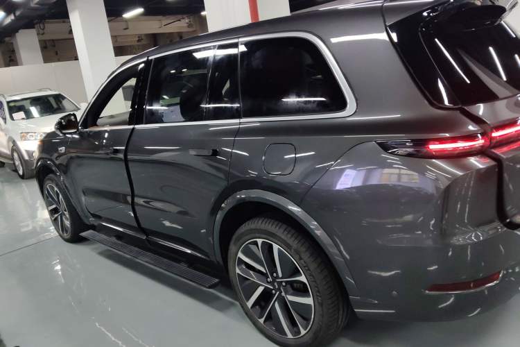 Used Li Auto L9 2022 Max model
