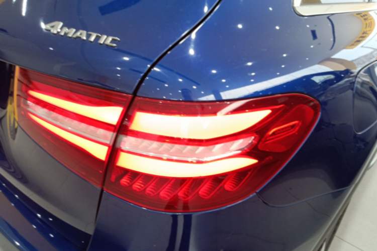 Used Mercedes-Benz GLC 2017 GLC 260 4MATIC Luxury Model