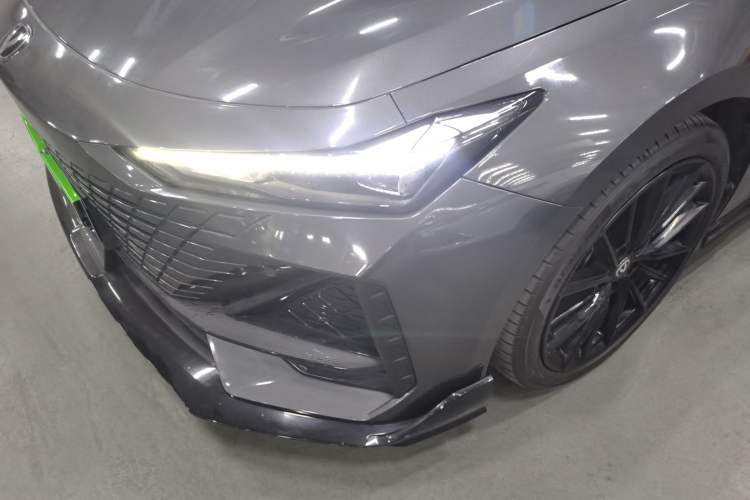 Used Changan UNI-V 2023 1.5T Sport Edition
