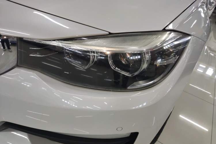 Used BMW 3 Series GT 2018 320i Sport Edition