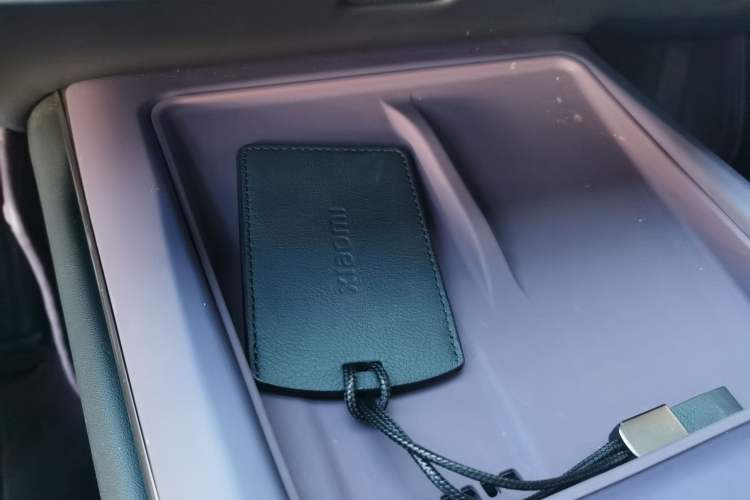 Used  SU7 2024 Rear-Drive Long-Range Intelligent Driving Version
