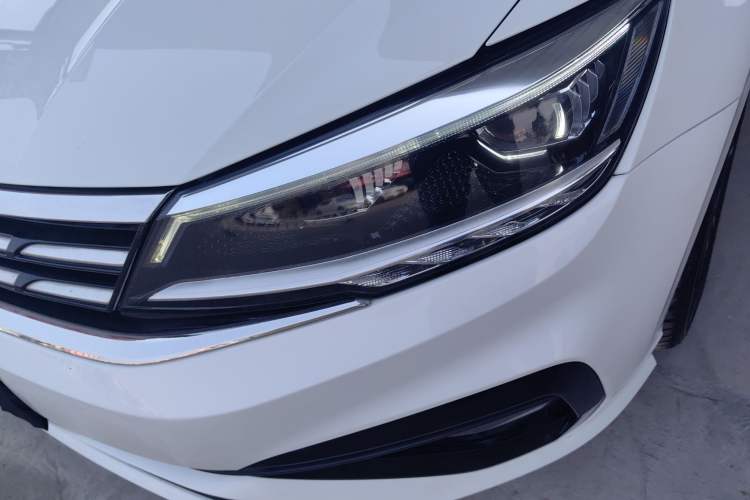 Used Volkswagen Lamando 2021 280TSI DSG Comfort Edition
