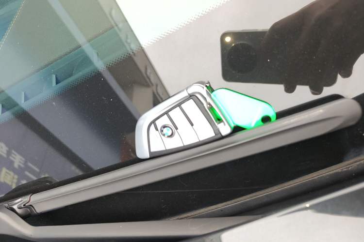 Used BMW 5 Series 2020 525Li Luxury Package