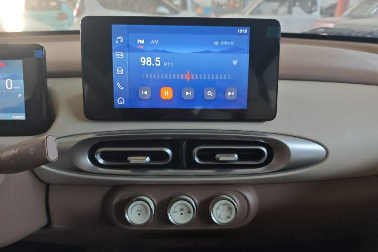 Used Wuling Hongguang MINIEV 2025 Four-Door Version Premium Edition
