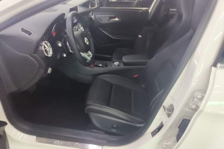 Used Mercedes-Benz GLA 2019 GLA 200 Fashion Model
